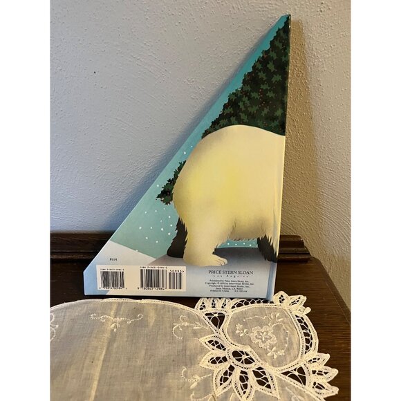 Oh Santa Christmas Pop Up Book - Picture 2 of 5